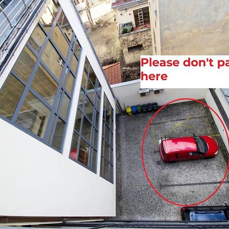 Ruterra Red Roofs View With Garage Praga Exterior foto